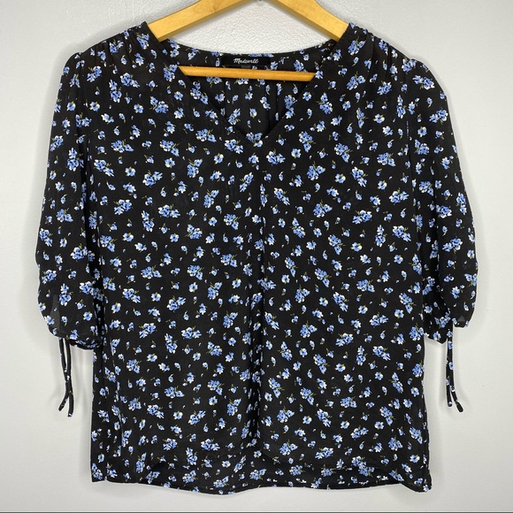 Madewell Tops - MADEWELL Baby’s Breath Silk Cinched Sleeve Navy Blue Top